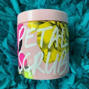 Victoria’s Secret Petal Scrub Love